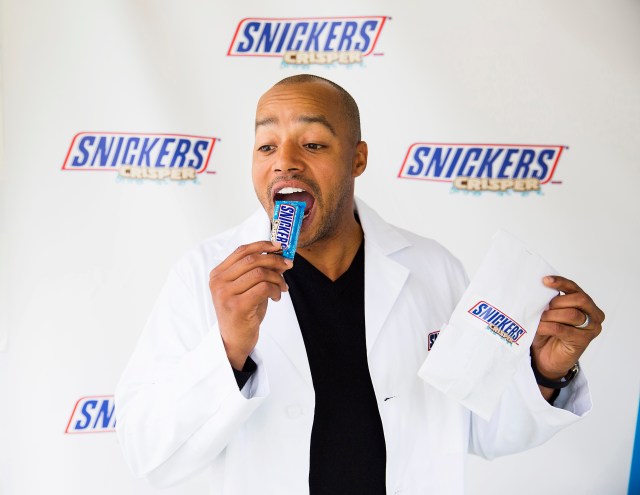Fans were greeted by actor Donald Faison at The Grove in Los Angeles on Tuesday, February 23, 2016, as he diagnosed their social hunger symptoms and sampled the new SNICKERS® Crisper - filled with crisped rice, peanuts and caramel covered in milk chocolate. Colin Young-Wolff/AP Images for SNICKERS Brand.